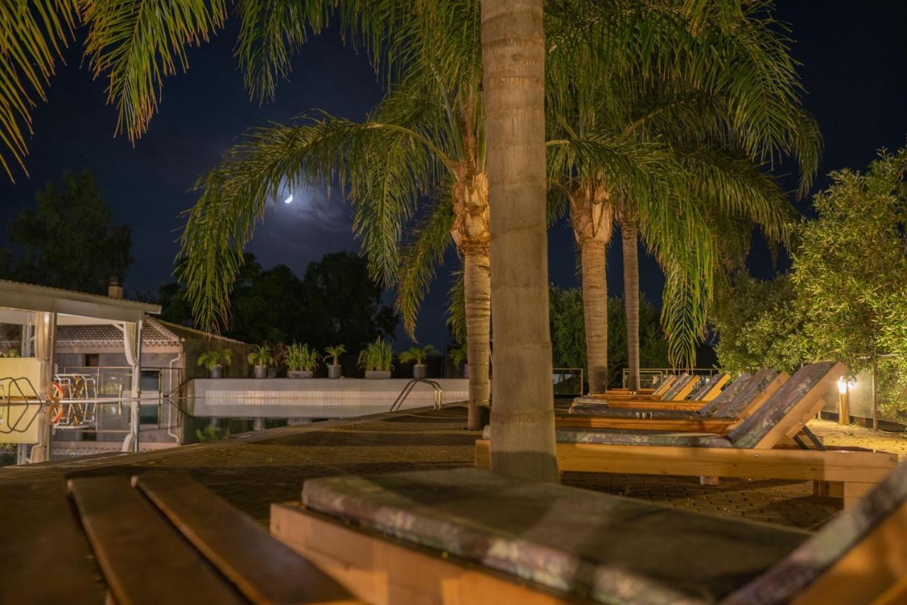 Zoe Seaside Resort يالوفا المظهر الخارجي الصورة
