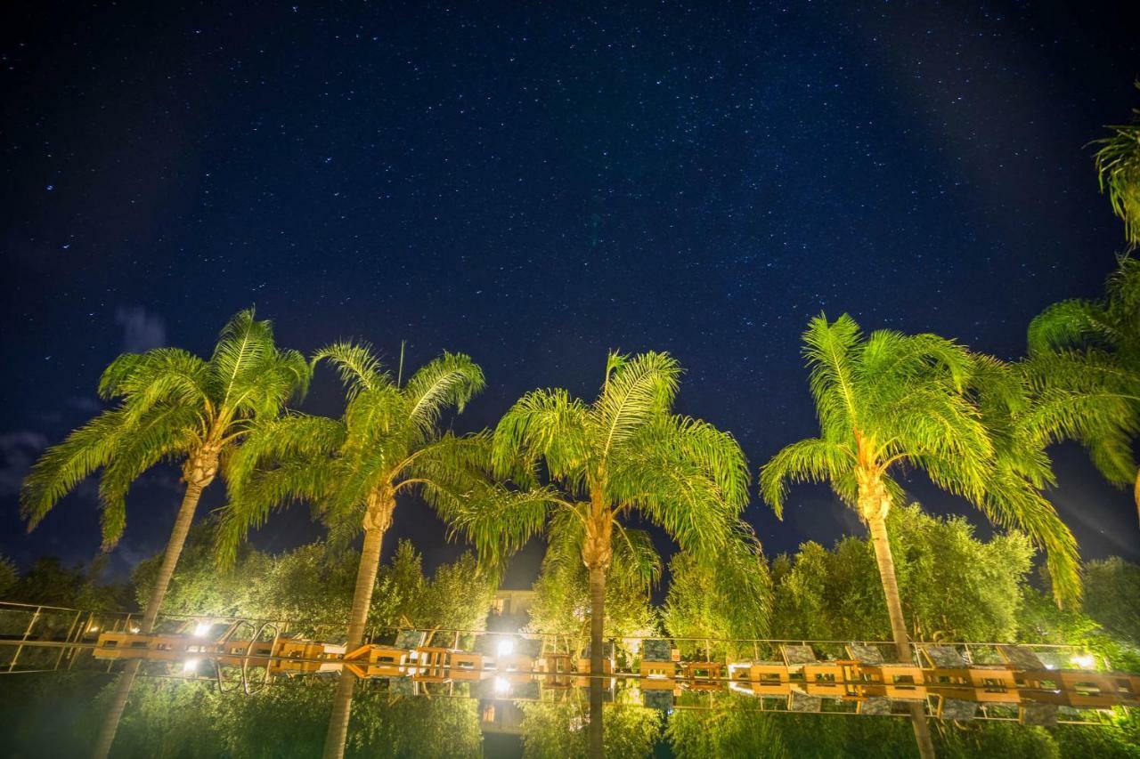 Zoe Seaside Resort يالوفا المظهر الخارجي الصورة